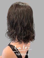 ラレイ ハラジュク(Lalei harajuku)&nbsp;原宿スパイラルパーマミディアムパーマレイヤーカット原宿パーマ