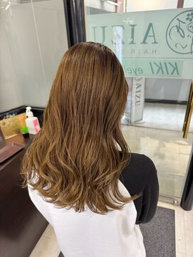 アイズ 本厚木(AIZU) スモーキーベージュ