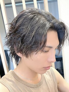 ハレ ヘアサロン(Hale hair salon) 【Hale】ブルーブラック/スパイキーショート/フェザーパーマ原宿