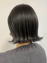 エミュ 伏見 国際センター(emu) 外ハネボブ/艶ボブ/切りっぱなしボブ/アッシュグレージュ/伏見