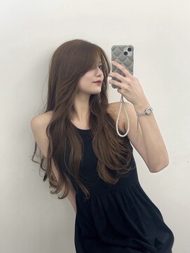 アマトウキョウスマートサロン(AMA TOKYO×Smart Salon) 韓国ヘア　2wayバング  レイヤーカット くびれヘア  顔周り