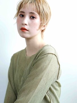 ロッソ ヘアアンドスパ 北千住店(Rosso Hair&SPA) オン眉ショート×ハイトーン【北千住】