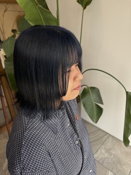 美容室 アイディー i-dee ネイビーブルーカラー