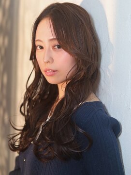 ベレッタ ネヤガワ(veretta. neyagawa) くびれシルエット/美人見え/韓国/トレンド/透明感/髪質改善