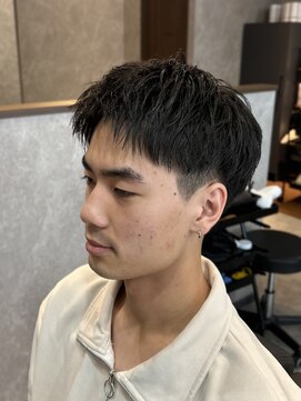 ザ クラン バイ ヘッドライト 仙台長町店(THE CLAN by HEADLIGHT) 【爽やか好印象】2ブロック×刈上げメンズショート