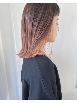 大人ボブ ハイライトカラー ピンクベージュ L ユール Juhl のヘアカタログ ホットペッパービューティー