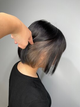 キリカ 中野(KIRIKA) ボブ/カーキグレージュ/マッシュショート/フェザーバング/中野駅