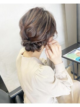 フィオーレ ヘアデザイン(FIORE hair design) ボブアレンジ シニヨンスタイル