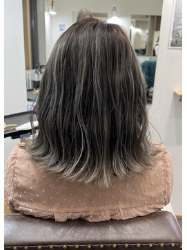 エルパライソ リフォ(Elparaiso Reff) コントラストのあるハイライト