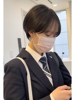 イヴォークトーキョーオーサカ(EVOKE TOKYO osaka)&nbsp;丸み 可愛い マッシュ シースルーバング 簡単セット ショート