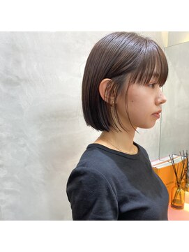 ロンドポレール 北千住(Lond polaire) ショコラアッシュ×切りっぱなしボブ