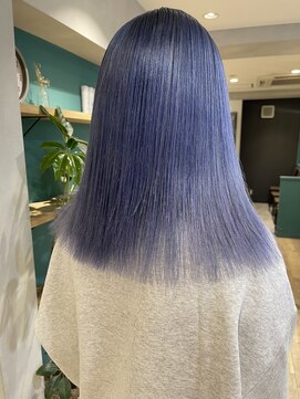 エミス バイ メルト 吉祥寺(emis by melt) 【堀惠】ネイビーブルー切りっぱなしミディアム20代30代40代