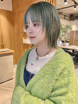 アニー(ANY) グリーンカラーレイヤーカット(KENJI)