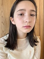 ベル 銀座5丁目店(Belle)&nbsp;前髪なしウェットヘアのミディアム切りっぱなし【銀座】