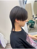 センターパートウルフ　  メンズライク ハンサムショート