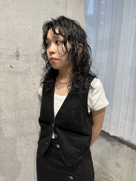 ベンティ(venti) 【VENTI 伊藤】ロングウルフ×スパイラルパーマ