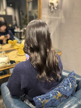 アルベラ(ALVELLA) 柔らかブラウン