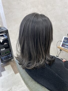 オールバイオー(Owl by oOo) 透明感グレージュ