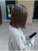 切りっぱなしボブ　外ハネボブ　透明感カラー　長めボブ