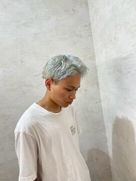 ワンストップラボ(ONE.STOP.LABO) ハイトーンベリーショート　＃30代＃40代＃50代