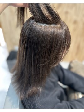 ウチコ 平尾店(u.chi.ko_si) 白髪ぼかし グレージュ