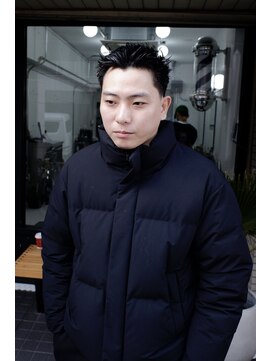 ウェルネス(Wellness) 大人スパイキーショート