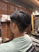 オールマンバーバーショップ 流山おおたかの森(Allman Barbershop)&nbsp;波巻きツイストスパイラル/センターパート/流山おおたかの森
