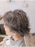 ペールシルバー