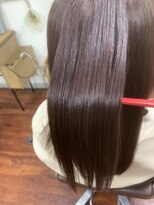 リアナ(RIANA)&nbsp;髪質改善トリートメント×カシスカラー