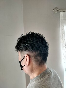 ヴォイチカ(voychica) メンズショートパーマ