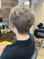 ベル(Bell) 30代/40代/50代/大人グレイジュ/白髪ぼかし/ベリーショート