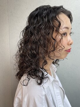 遊人セントラル(CENTRAL) ひし形シルエットスパイラルパーマ