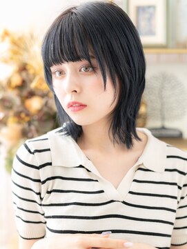 カバーヘア ブリス 上尾西口店(COVER HAIR bliss) ぱっつん前髪大人ガーリーミディアムウルフh3上尾20代30代40代