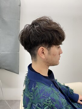 ジエクト アイロ 江坂駅前店(The Ect ilo) 癖を活かしたスペインカール風マッシュ