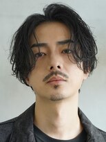 フィフス 仙台(fifth)&nbsp;仙台センターパートフェザーパーマニュアンスパーマ刈り上げ30代