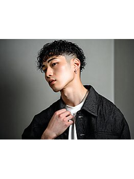 《清潔感×好印象のメンズを完全プロデュース》眉毛も整えることでパーマ・カットもより一層決まる！横須賀