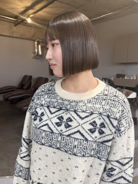 リラクオーレ 三宮 元町(LIRA CUORE) まとまるボブ