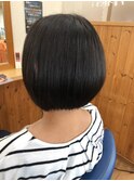 暗髪ボブ