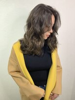 アンダーバーホワイト 堺東店(_WHITE)&nbsp;ベージュグレー,色持ち１ヶ月,ブリーチなし／髪質改善