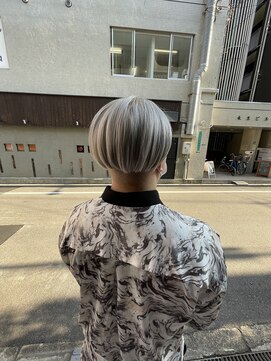 オリノ(olino) 【olino】艶ハイトーン20代30代☆ホワイトシルバー