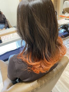 ボネッカ 鶴見(BONECCA) グラデーションオレンジカラー