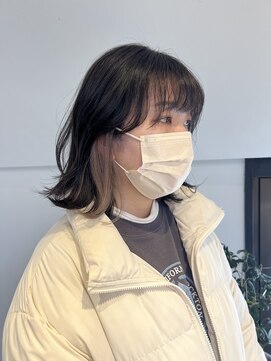 トレス(TRESS) 外ハネボブレイヤー インナーカラー くびれミディアム