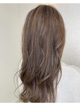 ヘアーアンドメイク ドレス(DRESS) 白髪ぼかしハイライトカラー