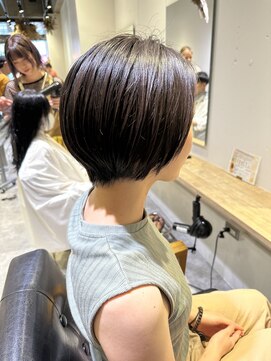 リタ(rita.) 艶髪ショートボブ◎荻原圭介