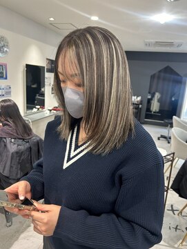 キング 枚方店(K!ng) 縮毛矯正髪質改善ハイライトレイヤーカット枚方美容室エクステ