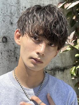 フィフス 大分(fifth) 大分ツーブロック刈り上げマッシュツイストスパイラルパーマ緩め