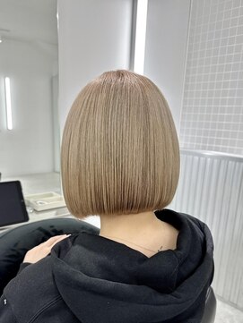 シック(CHIC) ミルクティーベージュ/ブロンドベージュ/ケアブリーチ/盛岡