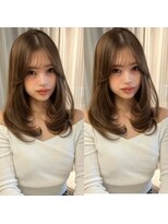 リッカ(LICCA)&nbsp;(licca内堀) ゆるく巻いても可愛い♪トレンドレイヤーカット