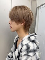 ビューナゴヤ 名駅(VIEW NAGOYA)&nbsp;メンズ/サーフカール/刈り上げセンターパート/波巻きツイスパ