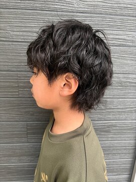 リリー(Lil'y) 縦落ちパーマ